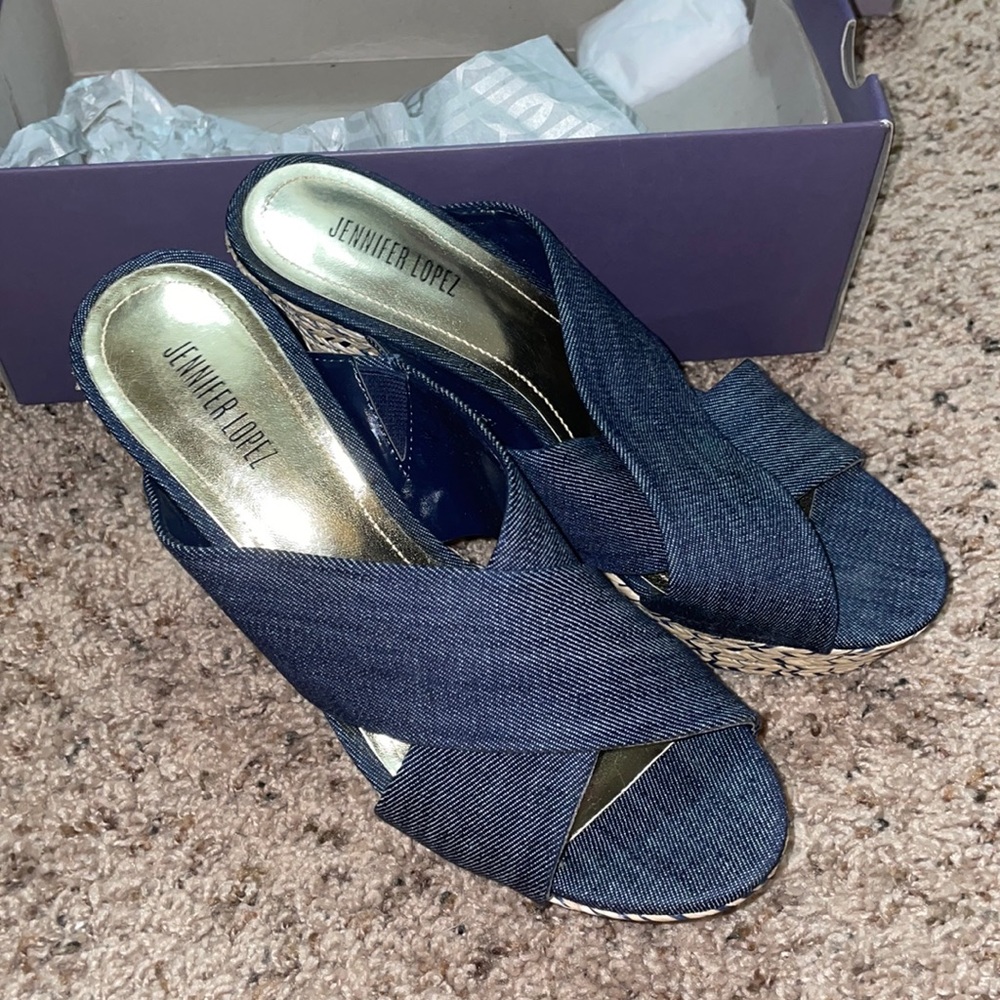 Jennifer Lopez Wedges